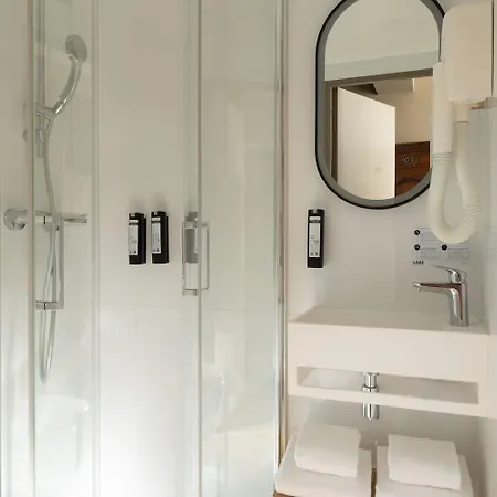 Welcome Ξενοδοχείο 2*